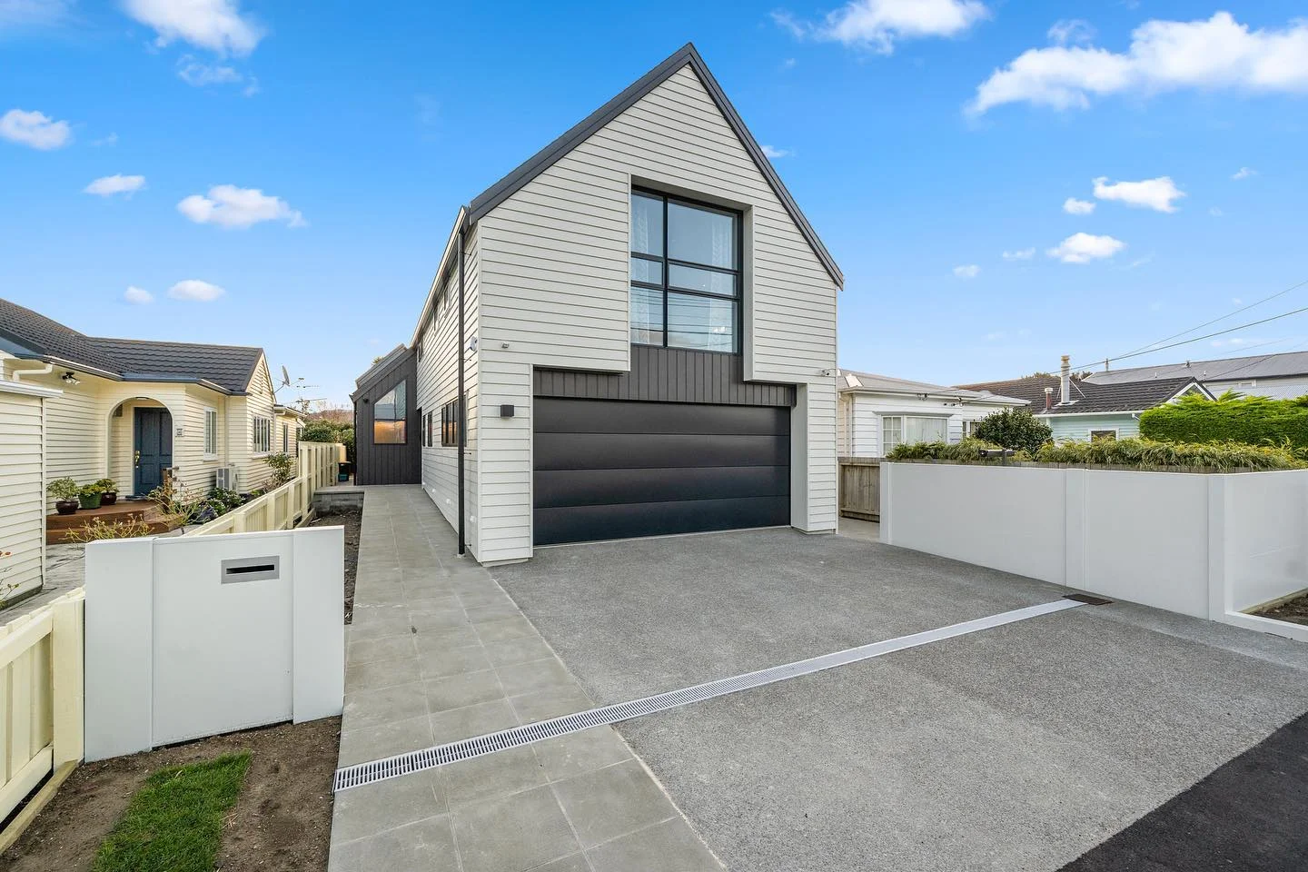 Small commercial building project in Wellington by EBUILD